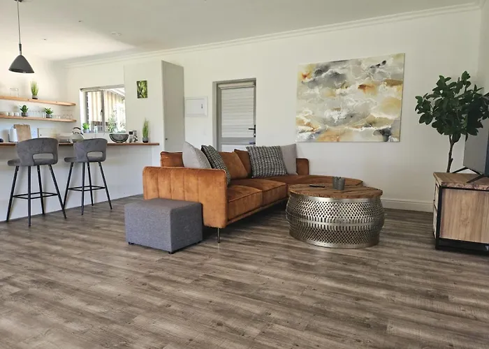Tamo Guest Farm