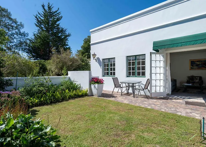 Greenhill Farm Cape Dutch Cottage Plettenberg Bay - 1 Bedroom Private Cottage